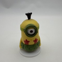 Thinkway Despicable Me Minions Miniature 1.5 Inch Asst Lot Of 9 with stands