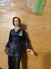 1998 FBI Agent Dana Skully Fox Mulder McFarlane Action Figures 5.5 Fox X-Files
