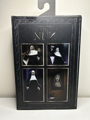NECA – Conjuring Universe The Nun – Ultimate Valak Figure