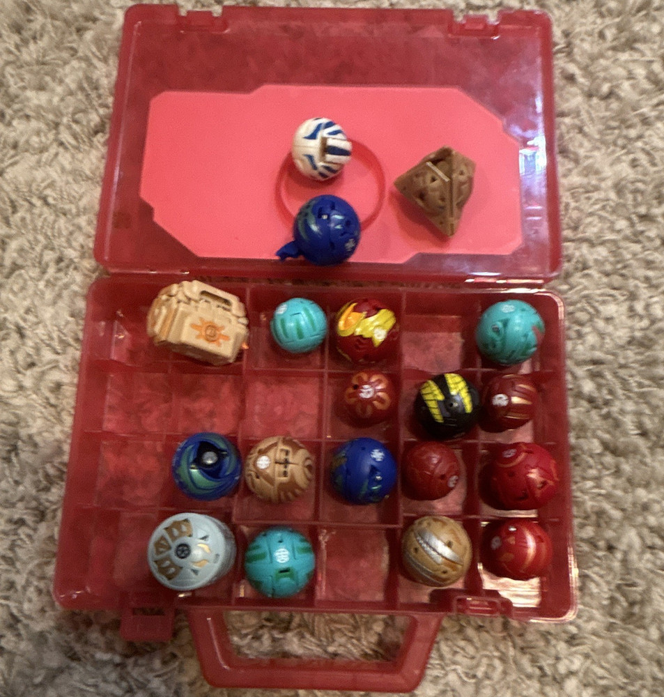Bakugan Battle Brawlers Dragonoid Figure Ball Set w/ Carrying Case Multicolor