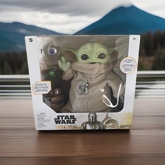 Mattel Mandalorian Plush Adventure Bundle 11 Inch Grogu & Accessories Star Wars