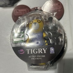 PIGGY Set Of 5 ~ W/ Dinopiggy ~ Series 1Roblox Action Figures DLC Codes