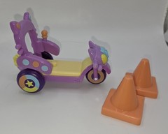 Bluey Toy Lot Cat Squad Bike with 2 Cones + 1 Bingo Figure Moose Toys