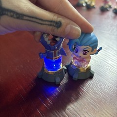 Miniso LOL League of Legends Series Keycaps Figure Collectible Models jinx
