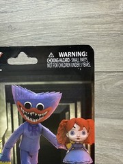 Poppy Playtime – Scary Huggy Wuggy – 5 inch Action Figure (Series 1) by PhatMojo