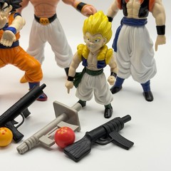 1989 Vintage Lot of (6) DRAGON BALL Z Action Figures & Accessories Super Saiyan