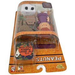 Peanuts It’s The Great Pumpkin Charlie Brown Frieda Figure Memory Lane Sealed