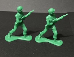 Lot Of 2 Toy Story “Bucket O Soldiers” 2” Replacement Riflemen Parts