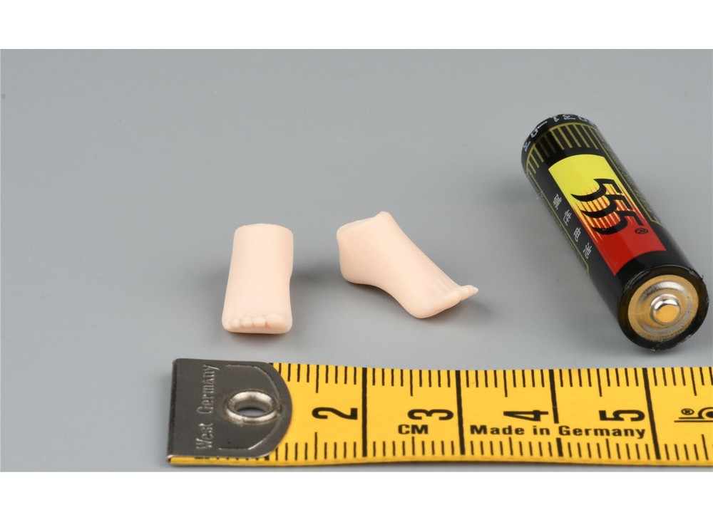 TBLeague 2022-T04A 1/12 Scale Pale Skin Female High Heels Feet Model