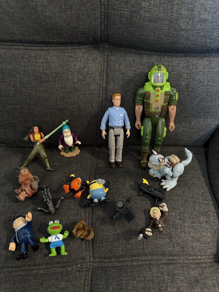 Vintage Toy Lot You Island, Command Lizard Playskool Star Wars Etc Look!