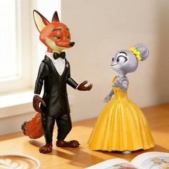 Official Disney Zootopia Nick and Judy Articulated Assembled Figure Gift