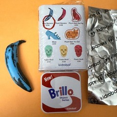 Kidrobot ANDY WARHOL OBJECT SERIES Mini Sized Blind Box With BRILLO TIN CAN