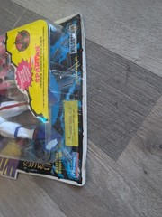 Wild C.A.T.S. Spartan Action Figure w/ Special Collector Card. N4