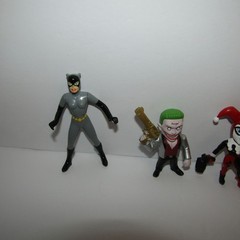 Lot of 7 DC Batman Robin Penguin Joker Harley Quinn Toys