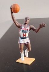 **SEE PHOTOS** 1992 Starting Lineup Dream Team- Michael Jordan, Bird, Magic MINT