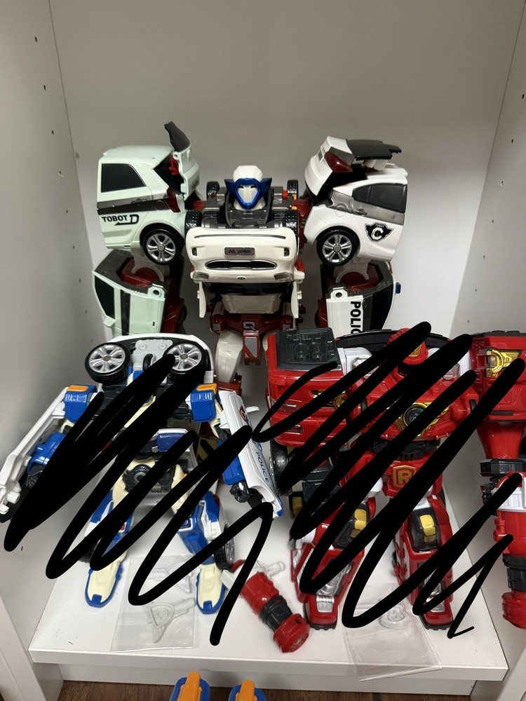 Youngtoy Tobot Quatran Korean Transforming Robot Car Action Figure Toy Car Model