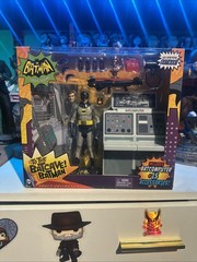sealed 2014 MATTEL TO THE BATCAVE BATMAN FIGURE SET ** 1966 TV ADAM WEST ** 🔥