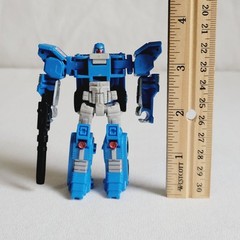 Transformers Combiner Wars Legends Class Pipes (no packaging or instructions)