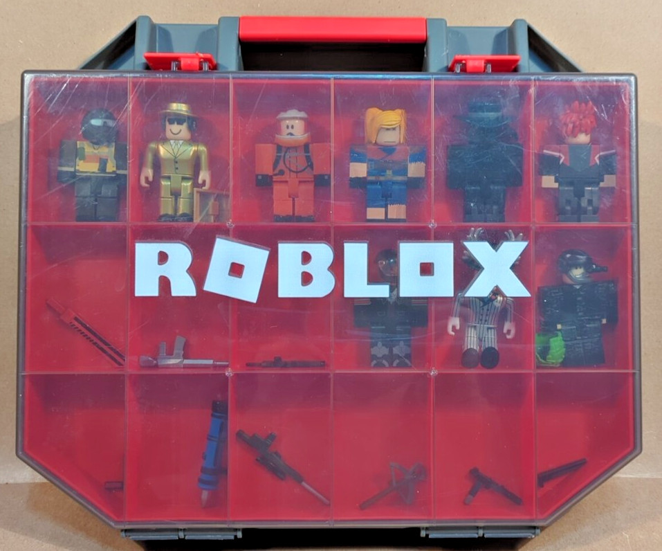 Roblox Carrying Case Action Figure Lot W/ 20 Figures & Accessories