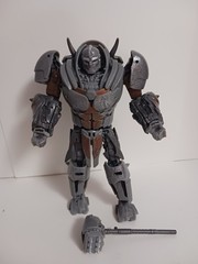 TRANSFORMERS STUDIO SERIES 103 RHINOX (COMPLETE)