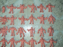 1980’s Mattel M.U.S.C.L.E. Muscle Men Figures Lot of 99 Flesh Figures