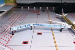 1:400 Retractable Single Boarding Jet Bridge Fits Aircraft Models Within 20cm