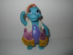 Vintage 1992 Darlin Dinos Snazzies COW-GIRL BRONTE 5.5″
