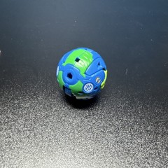 Bakugan: Fangzor x Mantonoid Blue/Green Action Figure w/ Card & Tokens