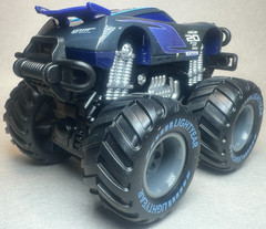 Disney Pixar Cars Deluxe Monster Truck Jackson Storm Offroad Diecast 1:55 FC