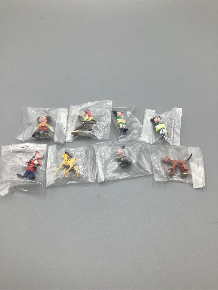 (8) NOS 1960’s Walt Disney MARX Disneykins Plastic Toy Figure LOT *RARE*
