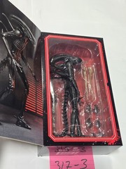 Alien Romulus Ultimate Xenomorph XX121 Action Figure 1:10 NECA Toy Black New