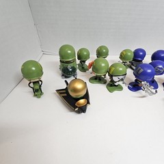 Awesome Little Green Men – LOT OF 18