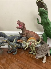 Dinosaur Toy Lot: Jurassic World And Others (10 Dinosaurs. Some Need Batteries)
