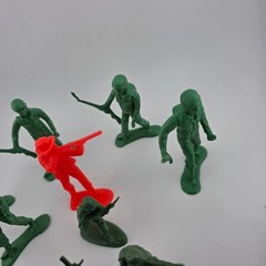 Vintage Army Cowboy Native American Toy Figures Lot 26pcs Green Yellow Red