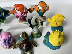 Lot of 9 Disney Store FINDING NEMO PVC Figures / Cake Toppers Pixar