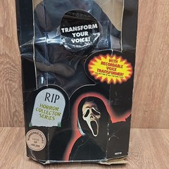 Vintage 1997 Scream Ghostface Horror Doll Figure Spencer Gifts Rip Collection