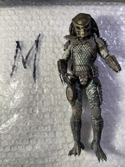 NECA Predator Borg In Action Figure Missing Hand Read Description