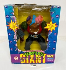 TMNT Teenage Mutant Ninja Turtles Giant Size 13″ Bebop Playmates 1991 NRFB