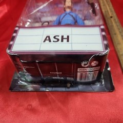 NECA Toony Terrors Evil Dead 2 – Ash Figure