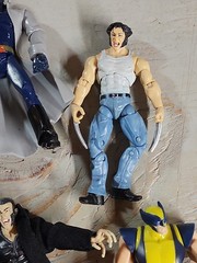 Lot of 6 X-Men Marvel Figures 4″ Gambit Wolverine Cyclops And Sabertooth?