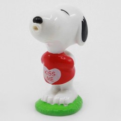 PEANUTS Valentine’s Day KISS ME Snoopy PVC Figure