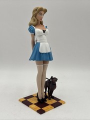 Femme Fatales Alice Figure Diamond Select Alice in Wonderland 2011 New Sealed