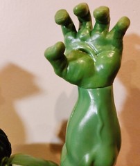 Hasbro | Marvel The Incredible Hulk Action Figure 12″ Green Toy | C-3252C #A4810