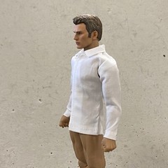 SU-SH-WHT-M: 1/12 white dress shirt for 6″ ML Nota MixMax Mezco slim body