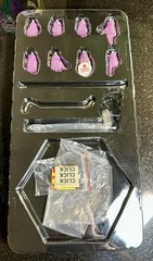 Sideshow Collectibles Exclusive The Joker 1/6th Figure Incomplete Look & Read