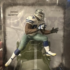 DeMarcus Ware Dallas Cowboys 2008 McFarlane SportsPicks Series 2 NFL Figure