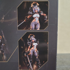 BearPanda X Eiifox E0R7 Crown of Vengeance 1/12 figure