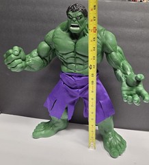 Jumbo Green Hulk vinyl action figure from Mexican manufacturers 18.5 Inches