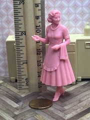 1:24 1950 Welcoming Housewife Hostess Homemaker Figure Inspired by Marx