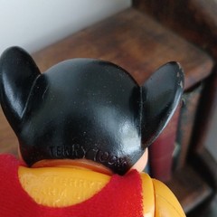 Dakin MIGHTY MOUSE Fugurine with Cape 1977